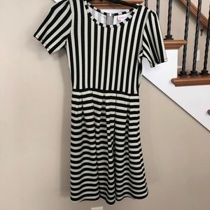 Lularoe Amelia Dress